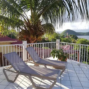  Hébergement de vacances Roches Percees *** Guadeloupe