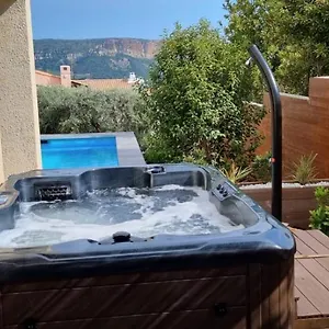  Appartement Rêves De Vie, Vue Mer, Piscine Non Chauffée Et Privatifs France
